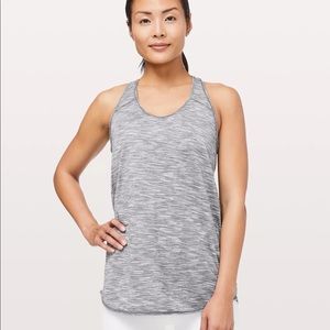 Lululemon ESSENTIAL TANK